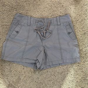 LOFT cotton gray shorts great condition SZ 12